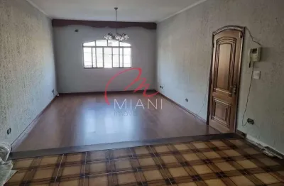 Sobrado à venda no jardim pinheiros – 217m², 4 quartos (2 suítes), 4 banheiros e ampla planta