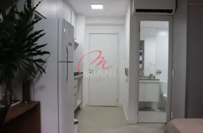 Studio para locação com 25m², mobiliado, varanda, ar-condicionado e lazer completo em pinheiros – p