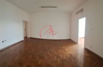 Sala comercial para locação com 196m², 7 salas, 2 banheiros, sala de reunião, elevador na república