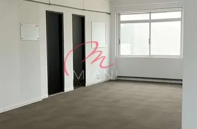 Sala comercial para locação com 149m², 5 salas, 2 banheiros, infraestrutura completa na bela vista