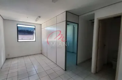 Conjunto comercial para locação na várzea da barra funda com 28m², 1 banheiro e 1 vaga de garagem
