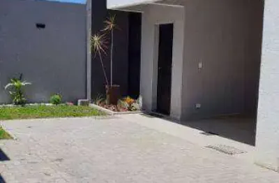 Casa térrea nova  com ótimo espaço de terreno na frente e lateral