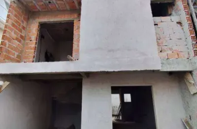 Sobrado com amplo terreno e 3 dormitórios à venda, 108 m² por r$ 689.000 - xaxim - curitiba/pr