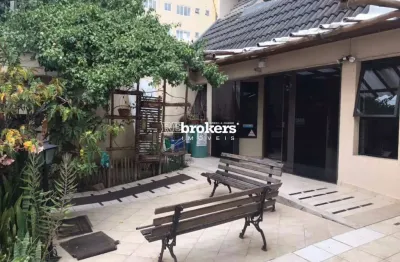 Casa sobrado comercial, com 6 vagas, a venda no bairro água verde, em curitiba rebrokers