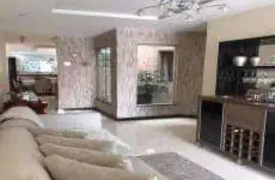 Casa com 3 quartos à venda na Avenida Florianópolis, 8, Patagônia, Vitória da Conquista