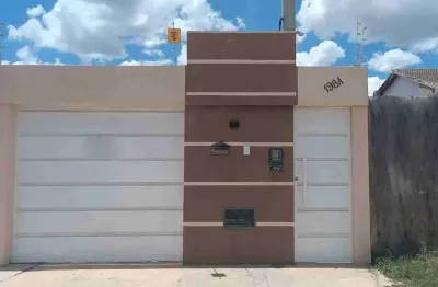 Casa com 3 quartos à venda na Rua Gerson Moreira, 198, Patagônia, Vitória da Conquista