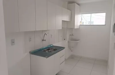 Apartamento com 2 quartos para alugar na Rua Dom Geraldo Lyrio Rocha, 1, Ayrton Senna, Vitória da Conquista