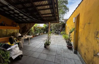 Casa com 2 quartos à venda no Encruzilhada, Santos 