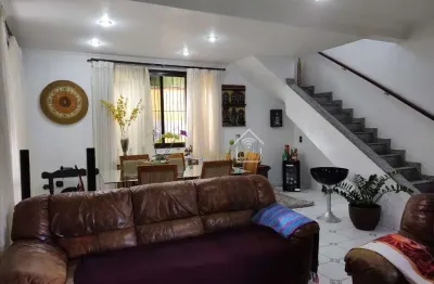 Casa com 4 quartos à venda no Embaré, Santos 