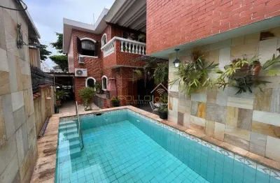 Casa com 3 quartos à venda no Embaré, Santos 