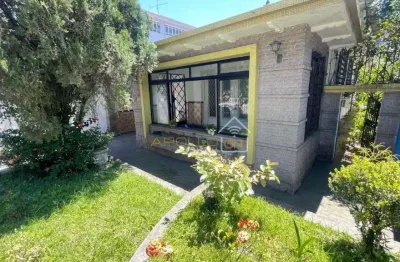 Casa com 3 quartos à venda no Embaré, Santos 