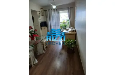 Apartamentos com 2 quartos e 1 banheiro à venda em freguesia- jacarepaguá