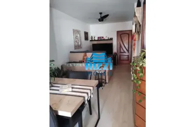 Lindo apartamento na freguesia com 02 quartos sendo 01 suite