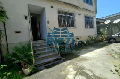 Aluga-se/vende-se apartamento tipo casa de fundos na rua cidade do rio – taquara/jacarepaguá
