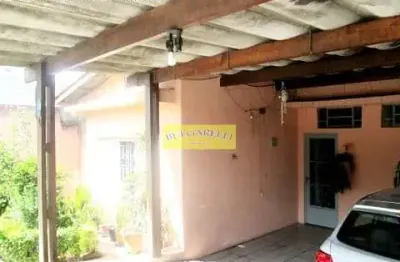 Casa à venda contendo 3 quartos, 3 vagas com ótima localização e facil acesso para o centro e rodov