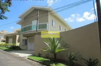 Casa à venda  4 quartos, 1 suite, 5 vagas, 580m²at condominio araucaria com òtima localização bairr