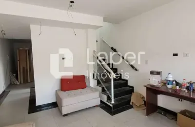 Casa com 3 quartos à venda na Rua Hermínio Lemos, Cambuci, São Paulo