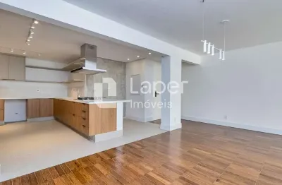 Apartamento com 128 m², reformado, à venda no coração de higienópolis.