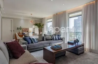 Venda de lindo apartamento com 158 m², 4 quartos sendo 3 suítes em perdizes.
