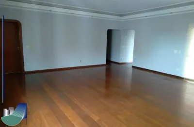 Apartamento com 4 quartos á venda, 261,36 m² - centro