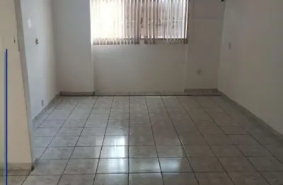 Casa comercial a venda na vila seixas excelente localização