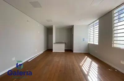 Ponto comercial para alugar na Rua Garibaldi, 871, Centro, Ribeirão Preto