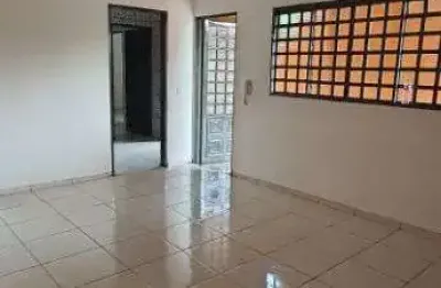 Casa com 2 quartos para alugar, 78m² - residencial das américas