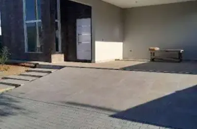 Casa com 3 dormitórios à venda, 200 m² por r$ 1.100.000,00 - condomínio bosque dos pires - itatiba/sp