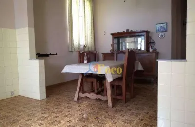Casa com 4 dormitórios à venda, 481 m² por r$ 4.392.000,00 - centro - itatiba/sp
