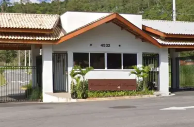 Terreno em condomínio fechado à venda na freguesia da escada, guararema  por r$ 600.000