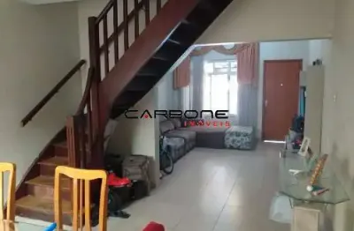 Casa com 3 quartos à venda na rua avaí, vila bertioga, são paulo por r$ 700.000