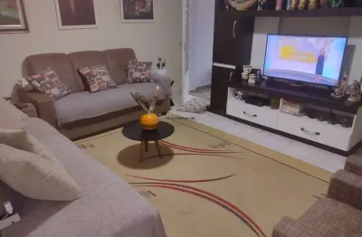 Casa com 2 quartos à venda na rua campo largo, vila bertioga, são paulo por r$ 650.000