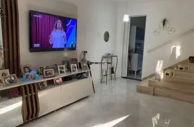 Casa com 2 quartos à venda na tenente chantré, vila invernada, são paulo por r$ 460.000