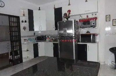 Casa com 3 quartos à venda na rua veríssimo freitas, jardim ana rosa, são paulo por r$ 790.000