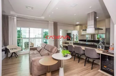 Apartamento duplex com 2 suítes e 2 vagas à venda no centro