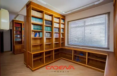 Conjunto comercial com 7 salas para aluguel no centro