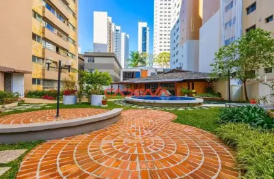 Apartamento com 4 quartos e 3 vagas à venda no água verde