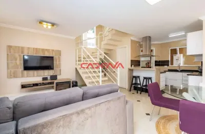 Sobrado triplex mobiliado com 3 quartos e 2 vagas à venda no barreirinha