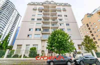 Apartamento com 4 quartos e 2 vagas à venda no batel