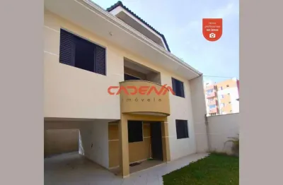 Sobrado com 3 quartos e 1 vaga para aluguel no cabral