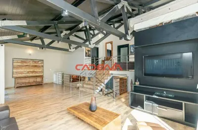 Casa com 5 quartos e 6 vagas para aluguel no campo comprido