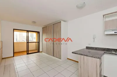 Kitnet / Stúdio para alugar na Rua Barão do Rio Branco, 763, Centro, Curitiba