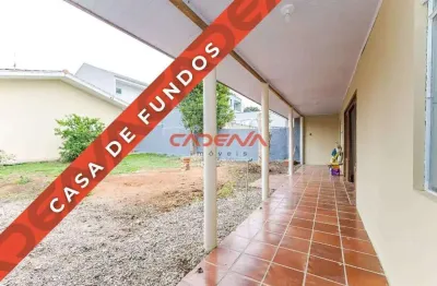 Casa com 2 quartos para alugar na Rua São Cristóvão, 366, Guaíra, Curitiba