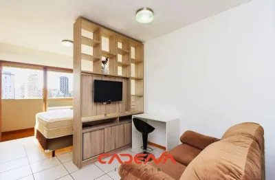 Kitnet / Stúdio para alugar na Rua Barão do Rio Branco, 763, Centro, Curitiba