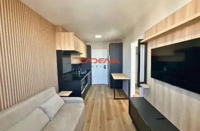 Apartamento com 1 quarto para alugar na Avenida Visconde de Guarapuava, 3000, Centro, Curitiba