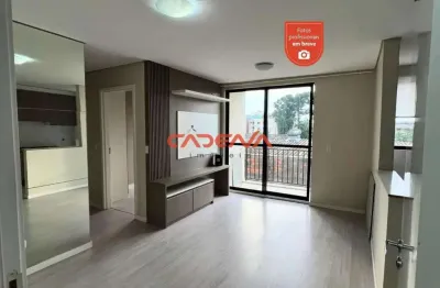 Apartamento com 2 quartos e 1 vaga para aluguel em Vargem Grande