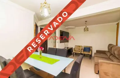 Sobrado em condomínio fechado com 3 quartos e 2 vagas à venda no Alto Boqueirão