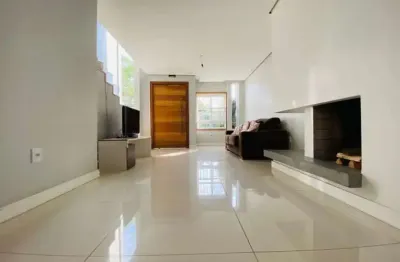 Casa com 4 quartos à venda na rua mauricio de souza, --, harmonia, canoas por r$ 890.000