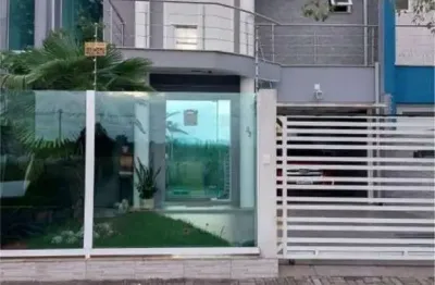 Casa com 3 quartos à venda na rua luis alberto ribeiro de castro, --, estância velha, canoas por r$ 950.000