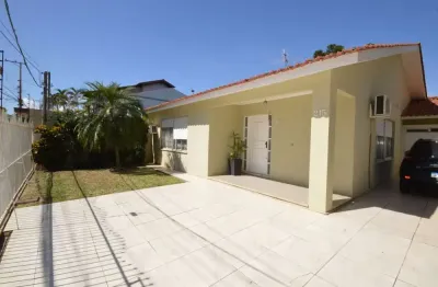Casa com 4 quartos à venda na rua dos girassóis, --, igara, canoas por r$ 798.000